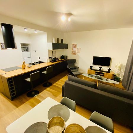 50M2 Flat In Heart Of Orleans - Canal Foot & Bein Экстерьер фото